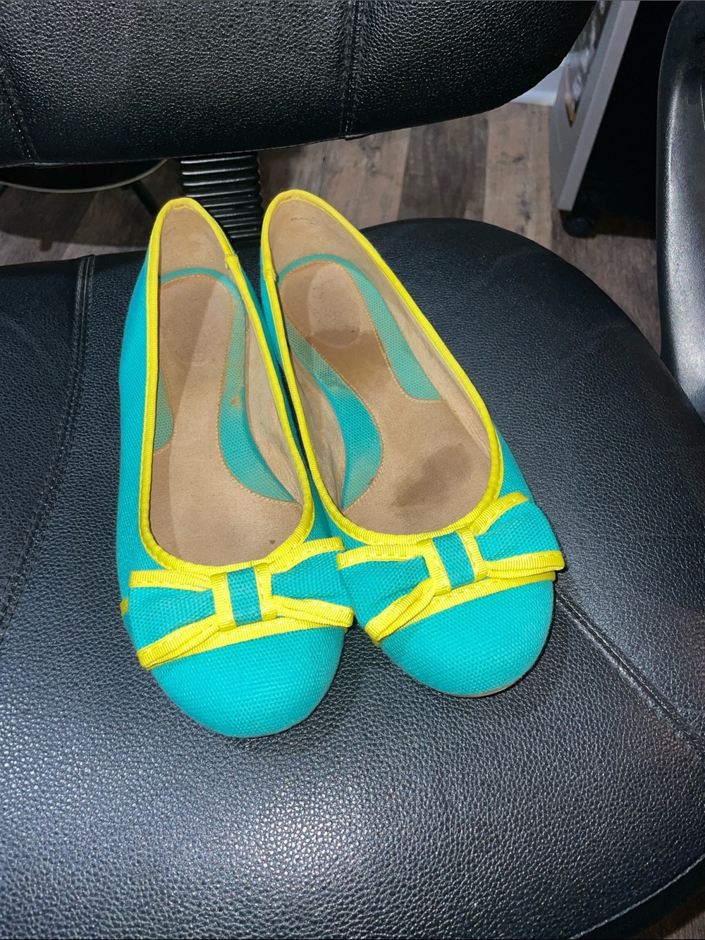 boc - Teal & Yellow Bow Ballet Flats